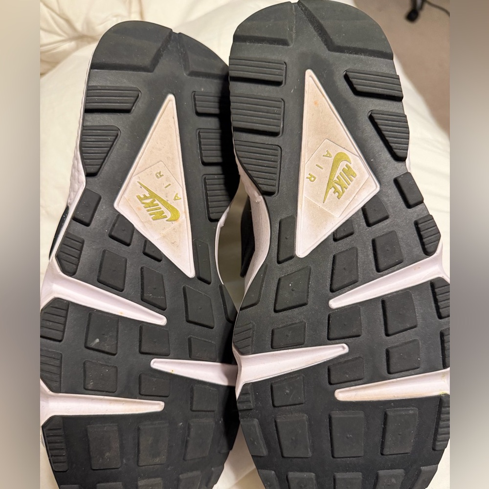 Nike Air Hurache magenta - Picture 7 of 7